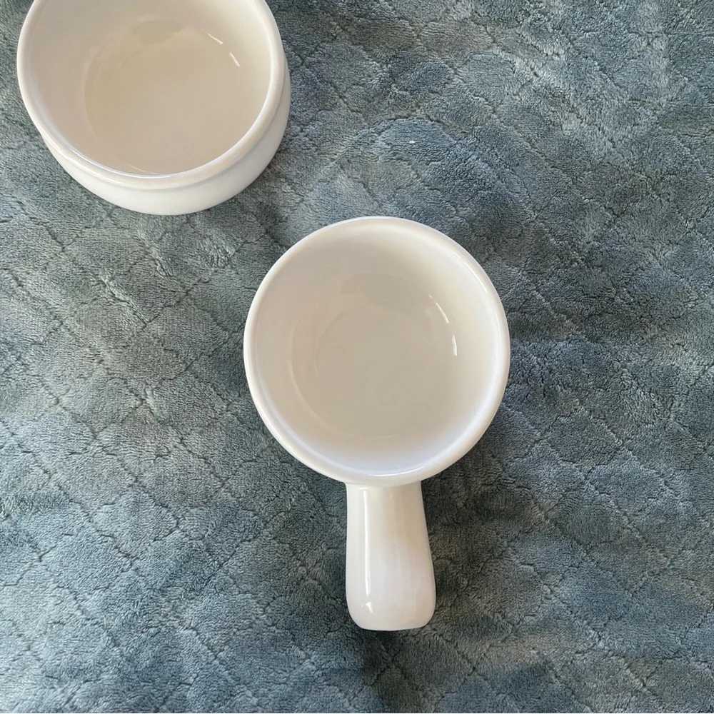 Williams Sonoma‎ White Ceramic French Soup Bowls bundle of 2